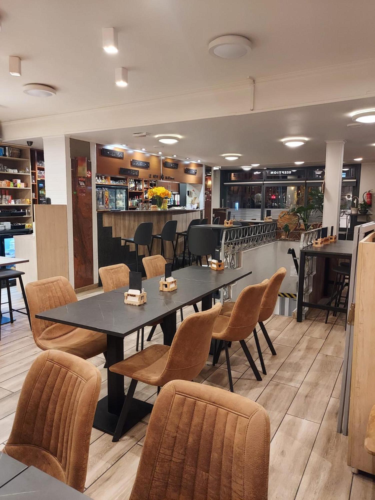 Le New Matinal Hotel La Louviere Ngoại thất bức ảnh